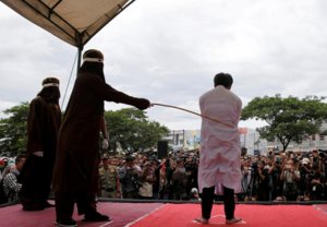 В Индонезии учителей заставляют проходить тест на сексуальную ориентацию